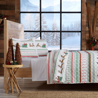 Festive Santa and Reindeer Christmas Quilt Set – Festive Collection – view 4