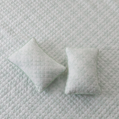 Large Blue Snowflake Winter Quilt Set – Noemi Collection – view 4
