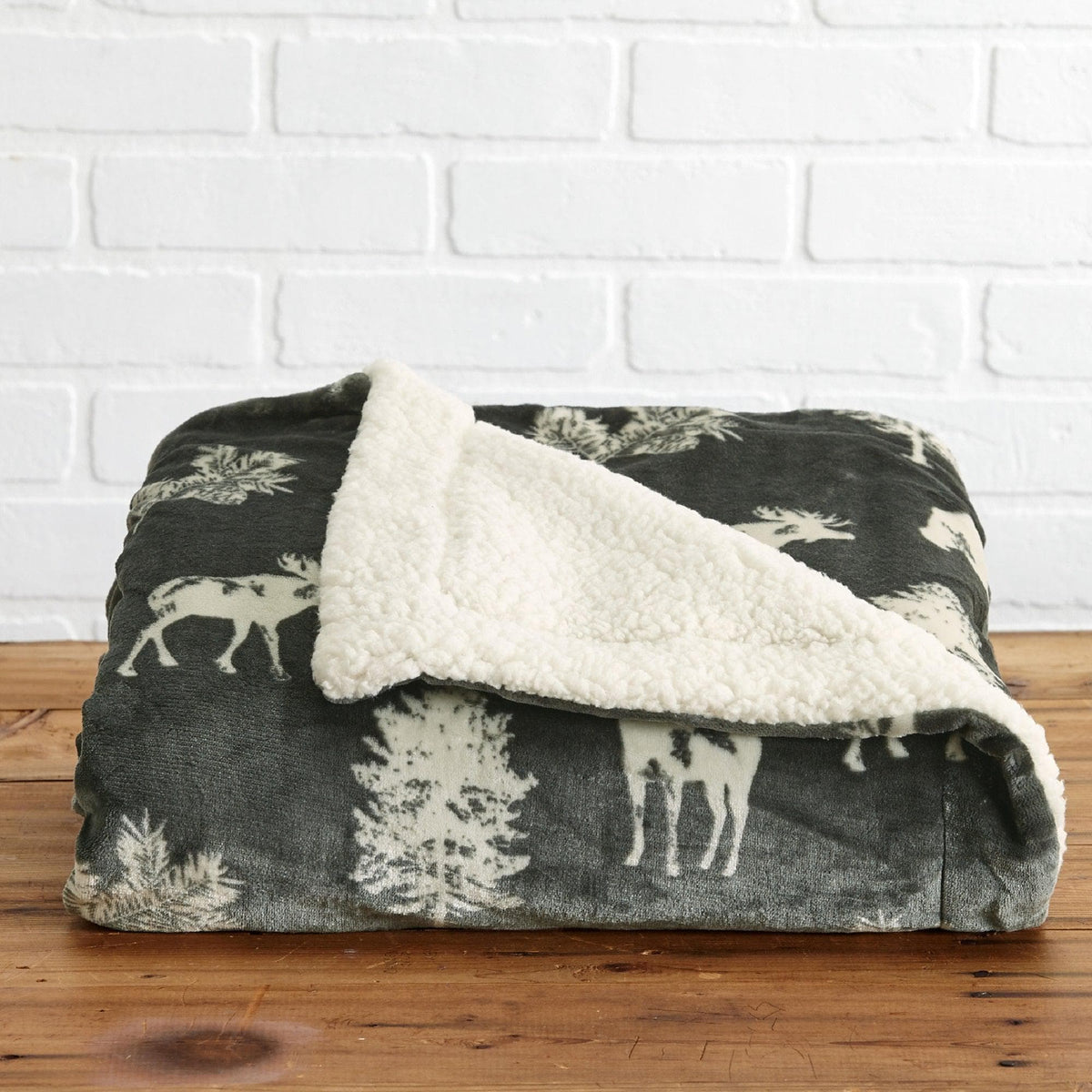 Hudson Collection Velvet Plush Sherpa Throw Blanket, 50 x 60 – view 5