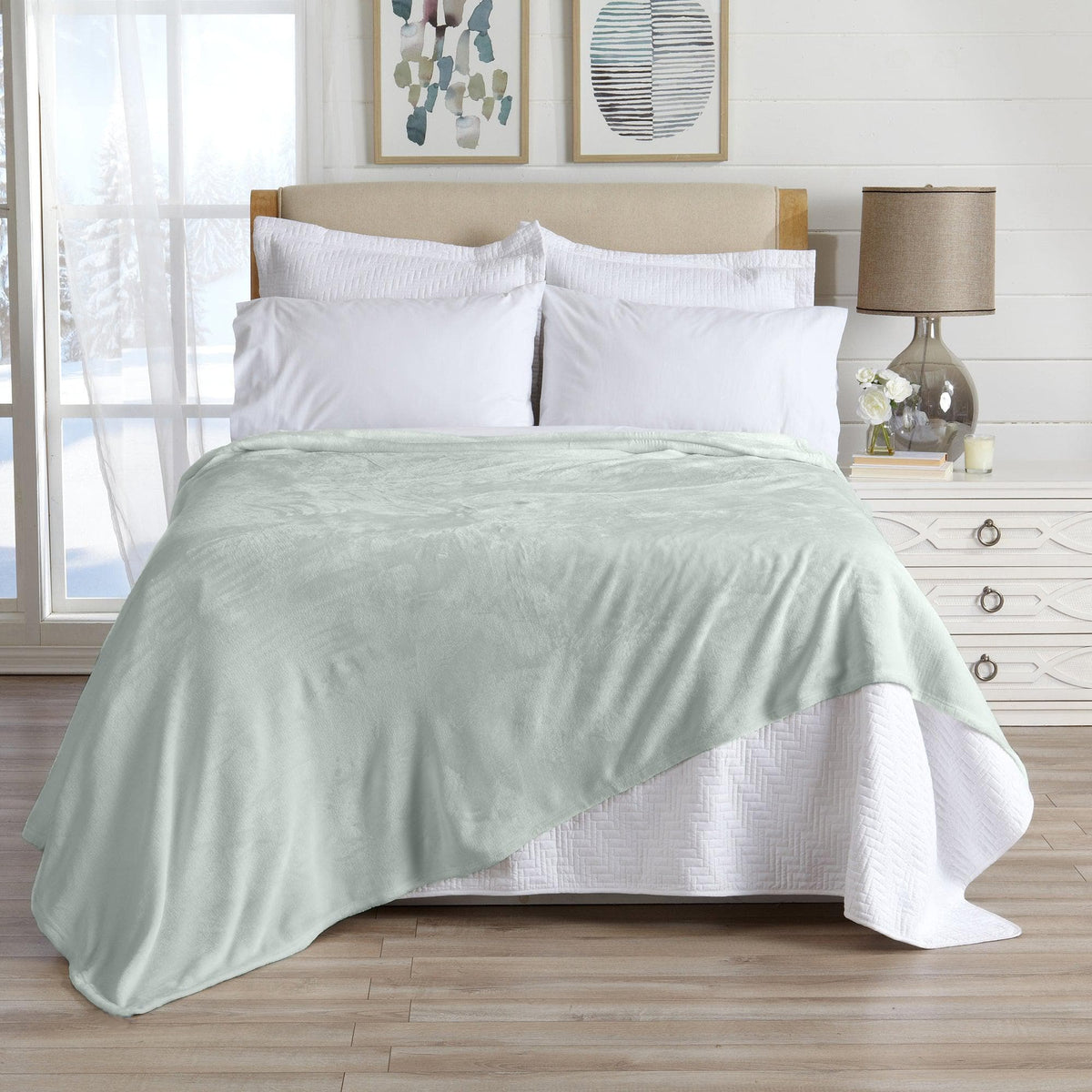 Avianna Collection Velvet Plush Bed Blanket in Twin to King and Throw – view 49