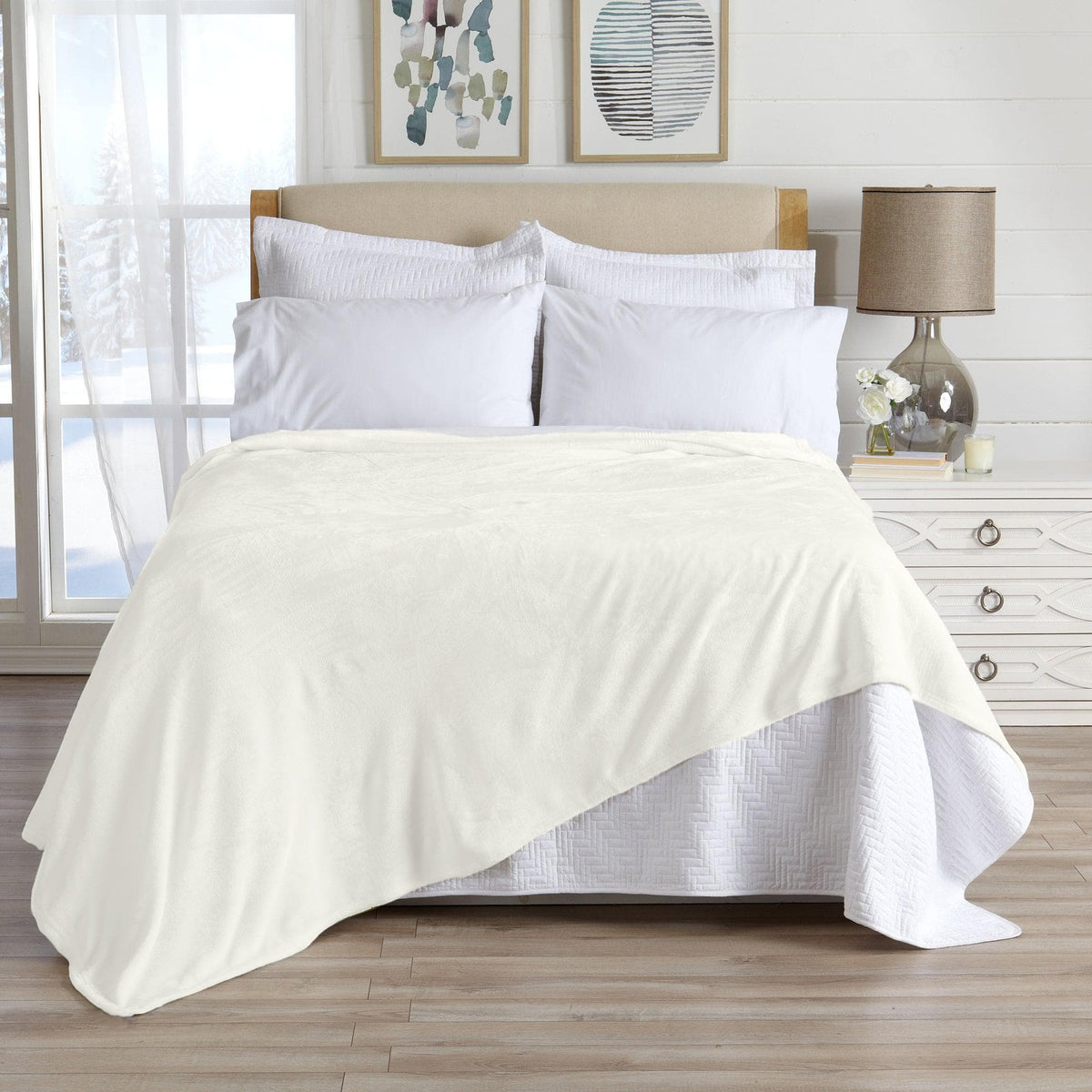Avianna Collection Velvet Plush Bed Blanket in Twin to King and Throw – view 31