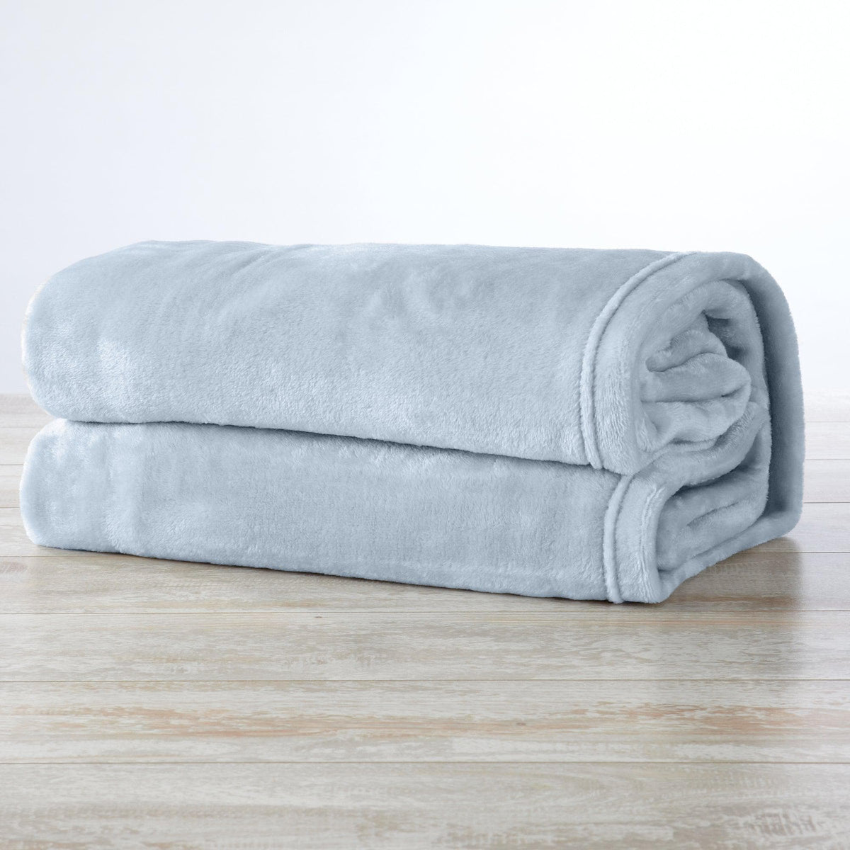 Avianna Collection Velvet Plush Bed Blanket in Twin to King and Throw – view 5