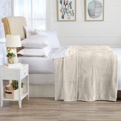 Avianna Collection Velvet Plush Bed Blanket in Twin to King and Throw – view 21