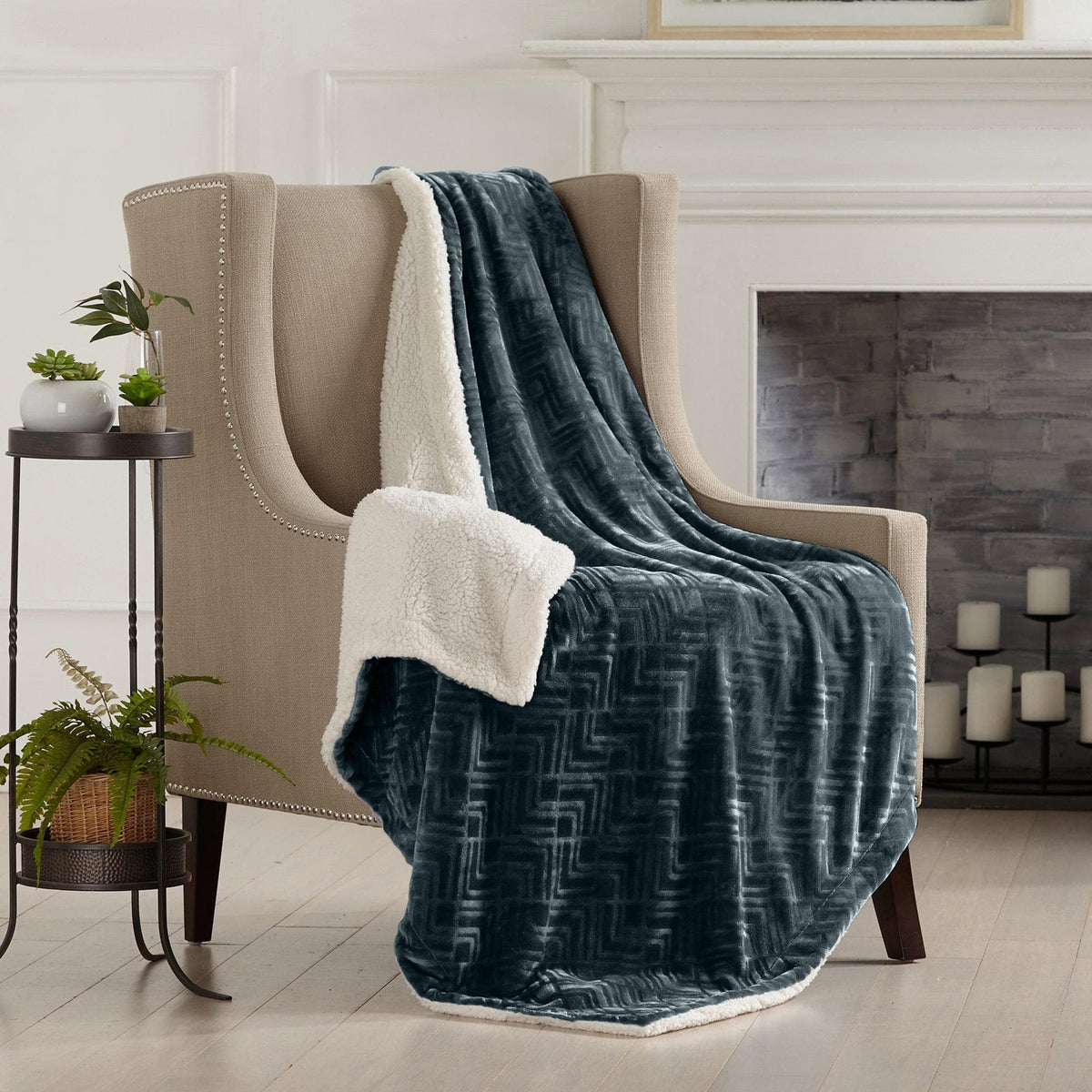 Cielo Collection Reversible Velvet Plush Sherpa Luxury Bed Blanket – view 20
