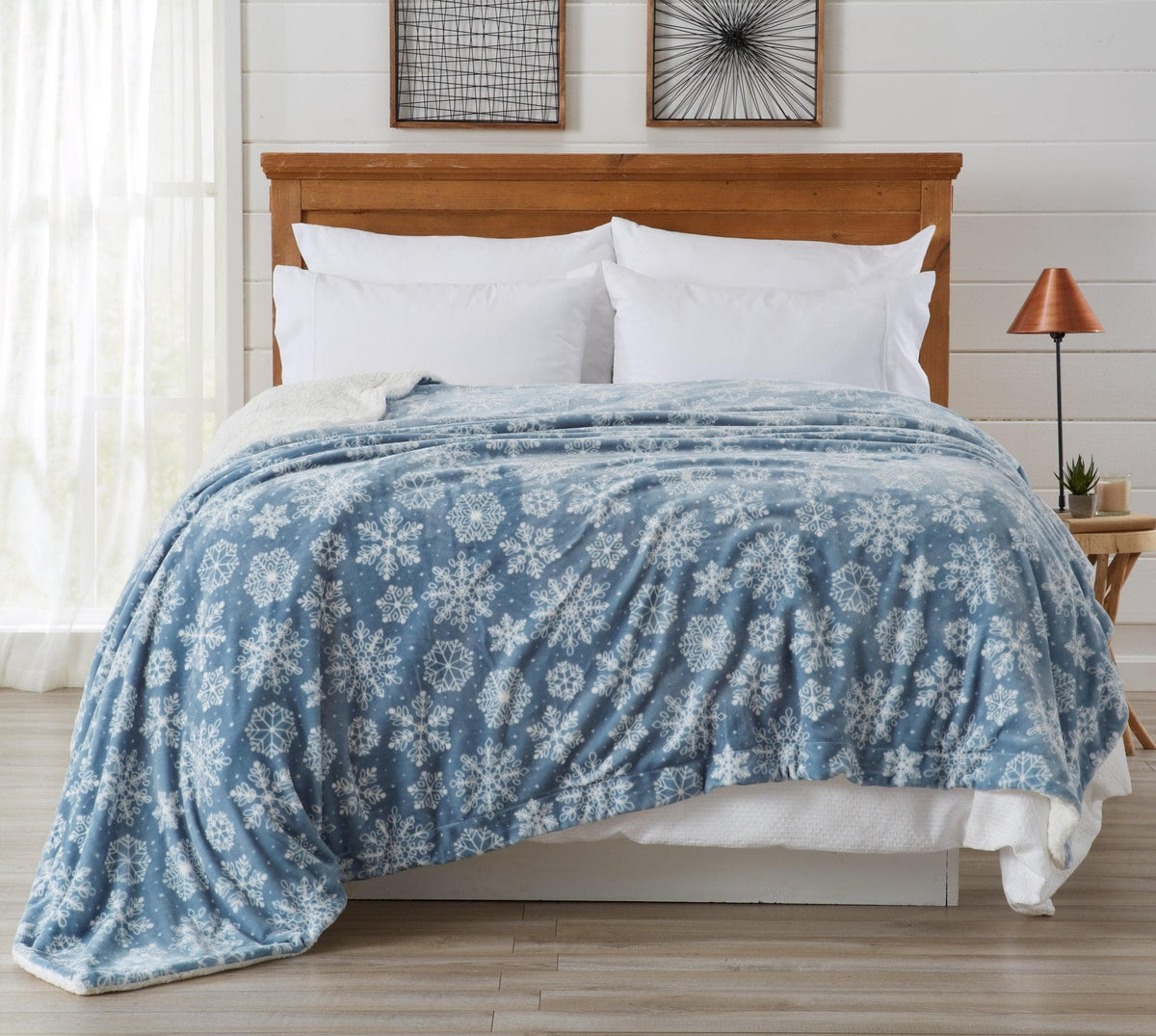 Cielo Collection Reversible Velvet Plush Sherpa Luxury Bed Blanket – view 38
