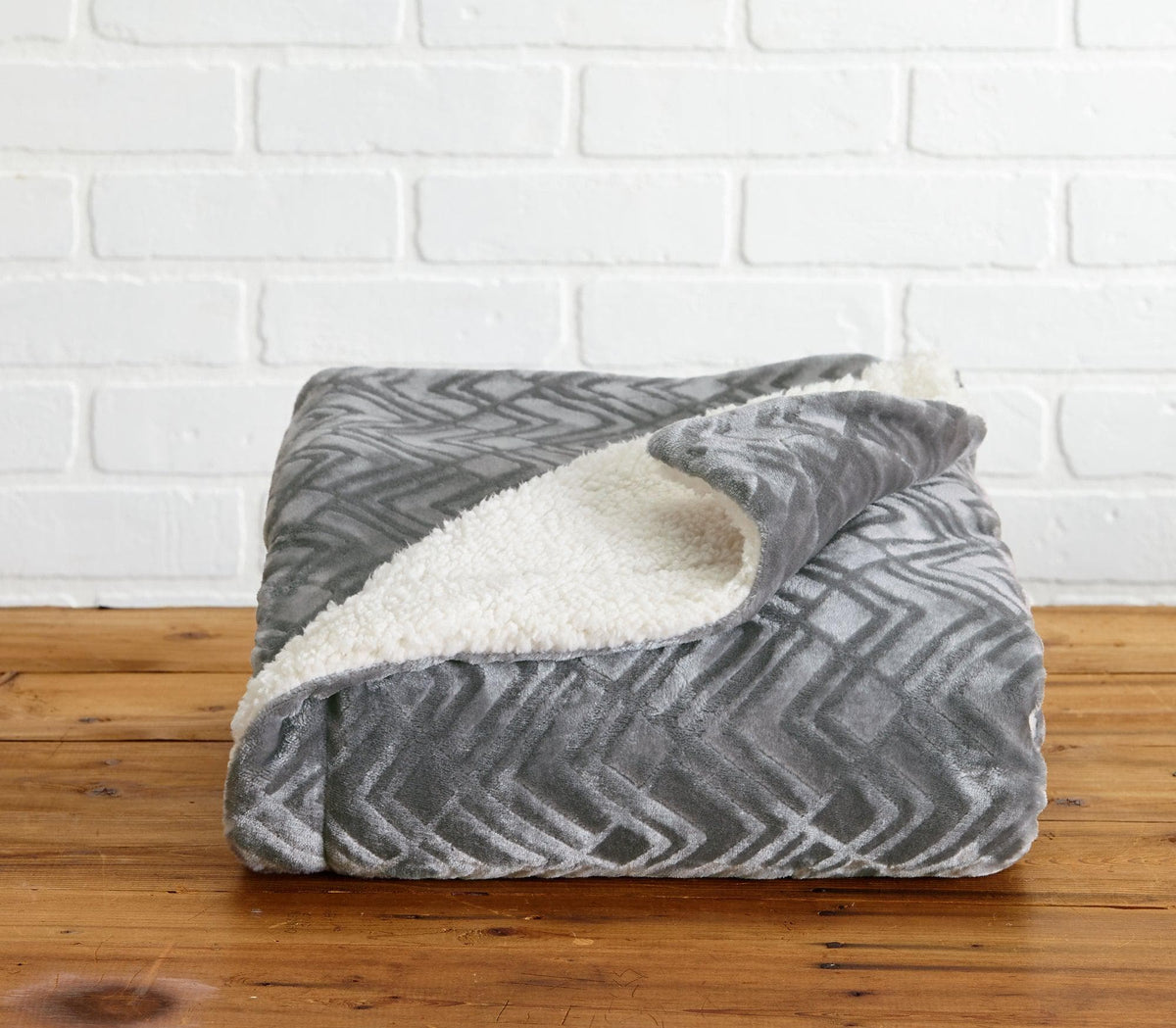 Cielo Collection Reversible Velvet Plush Sherpa Luxury Bed Blanket – view 32