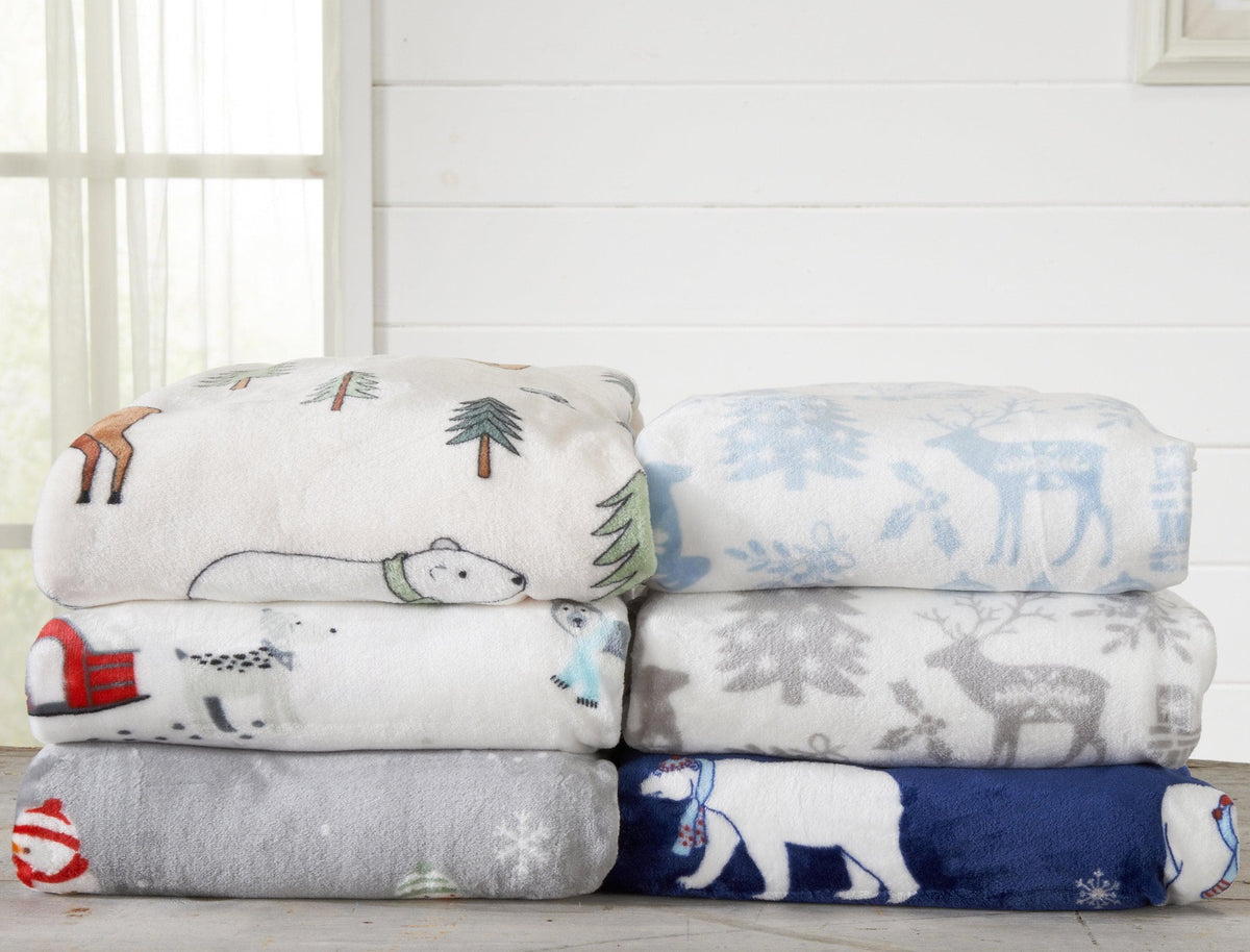 Pearl Collection Holiday Print Velvet Plush Throw and Bed Blanket – view 12