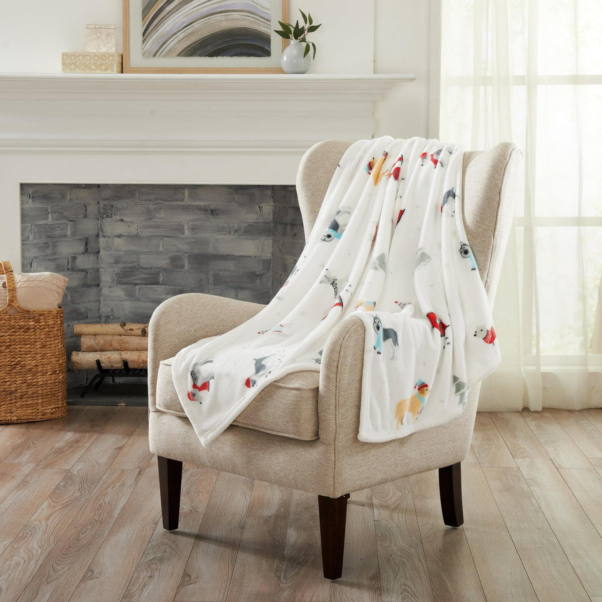 Pearl Collection Holiday Print Velvet Plush Throw and Bed Blanket – view 39