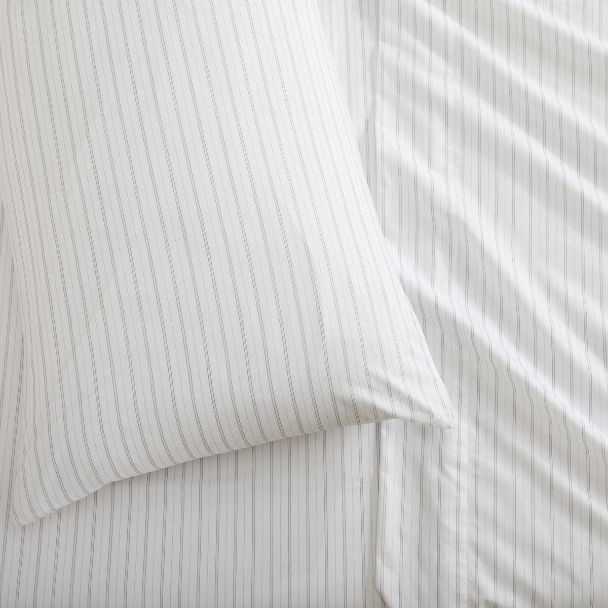 Classic Stripe Microfiber Sheet Set – Adeline Collection – view 9