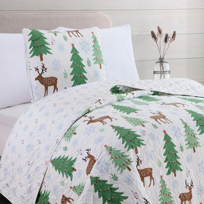 Holly Collection Deer, Trees and Snow Christmas Quilt Set – view 3