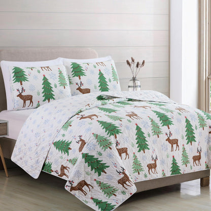 Holly Collection Deer, Trees and Snow Christmas Quilt Set – view 10