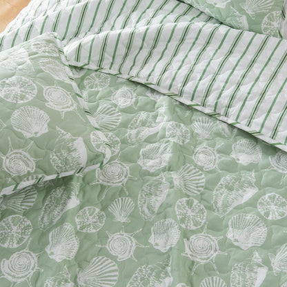 Emerald Bay Green Seashell Microfiber Quilt Set with Shams – view 2
