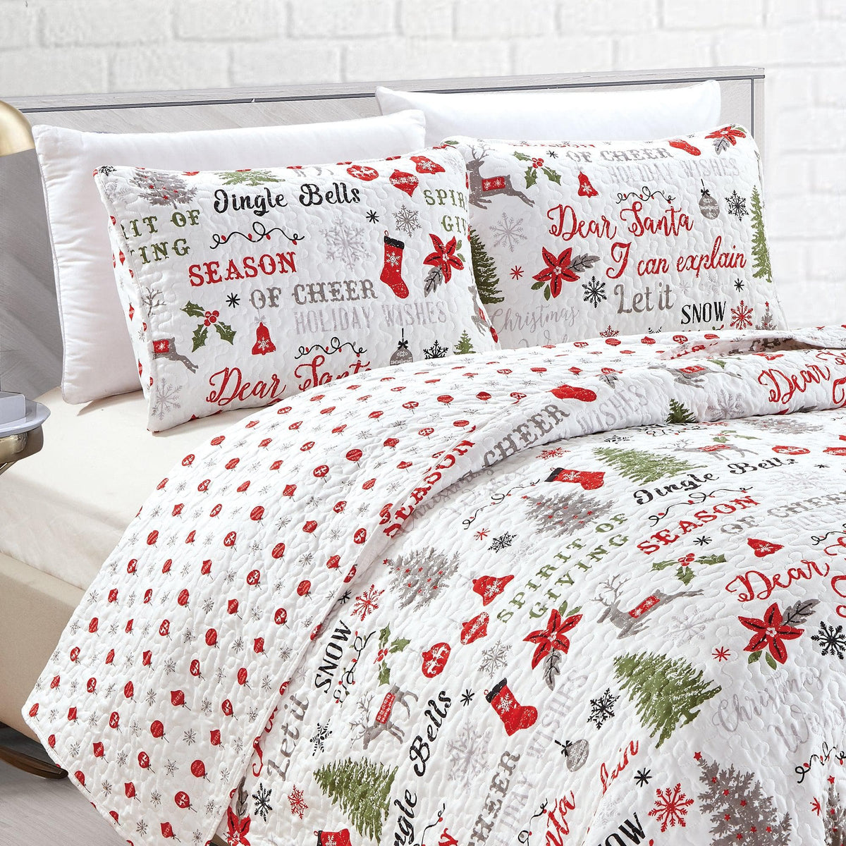 Holiday Wishes Reversible Christmas Quilt Set – Carol Collection – view 13