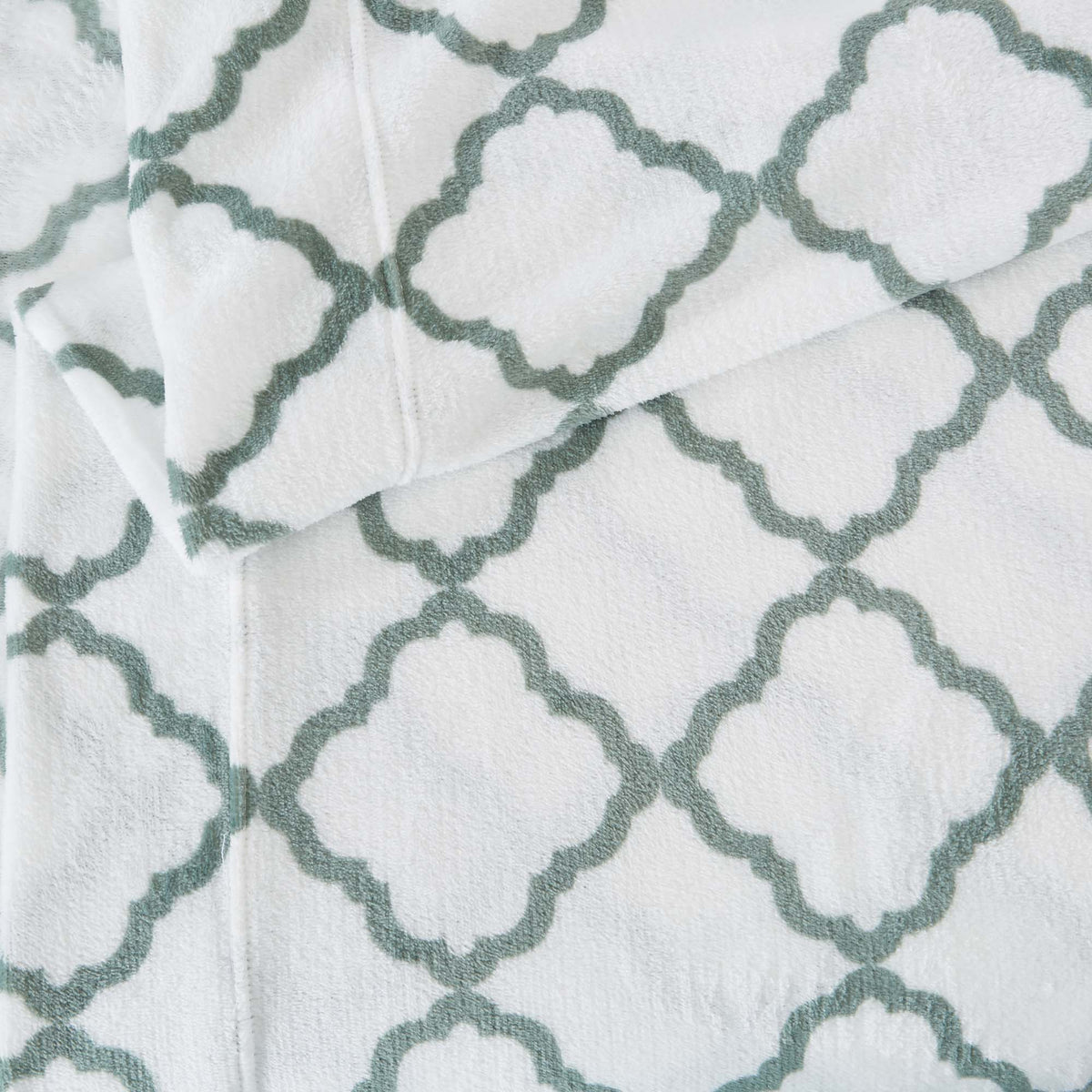 Printed Velvet Plush Sheet Set – Velvet Luxe Lattice Collection – view 19
