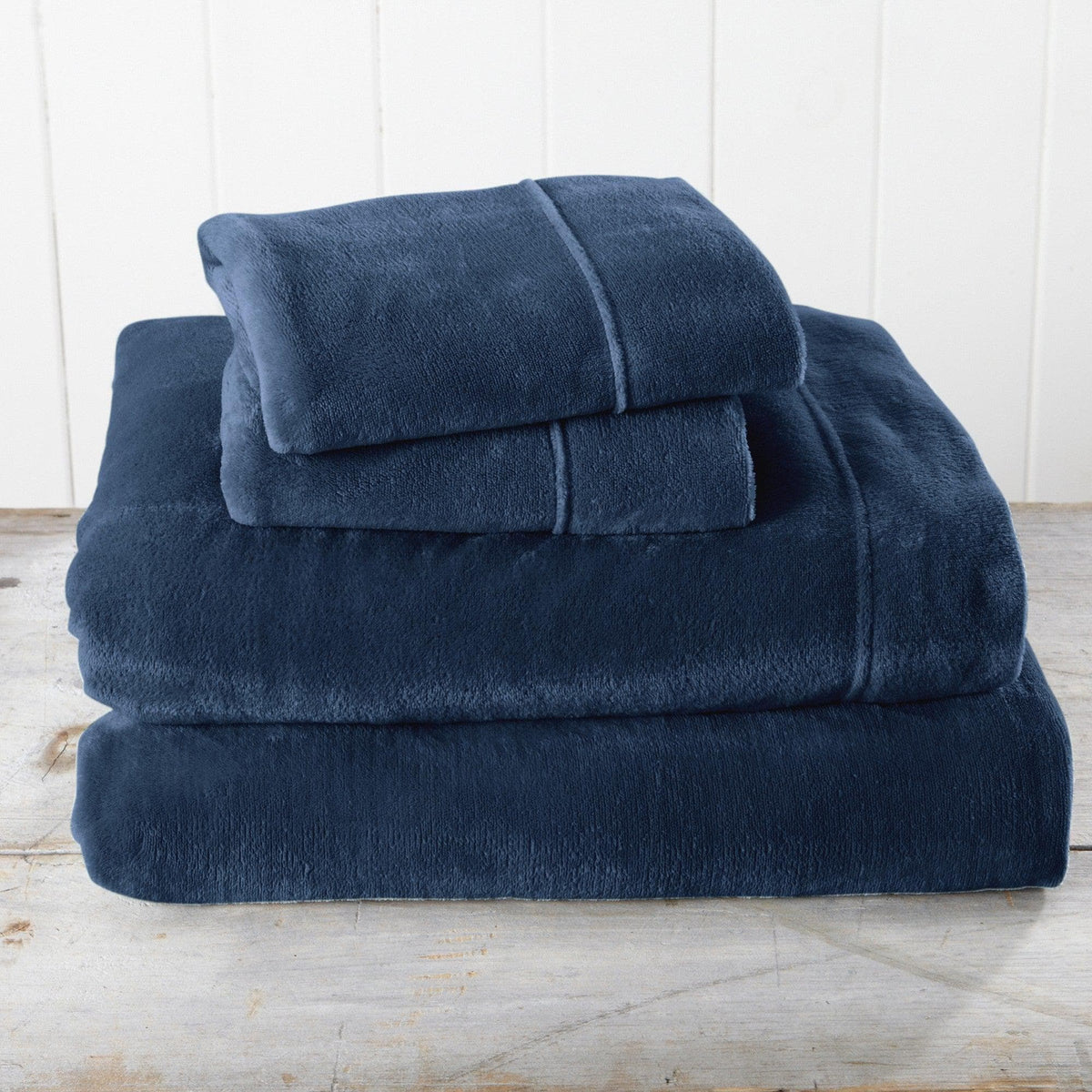 Solid Velvet Plush Sheet Set – Velvet Luxe Collection – view 65