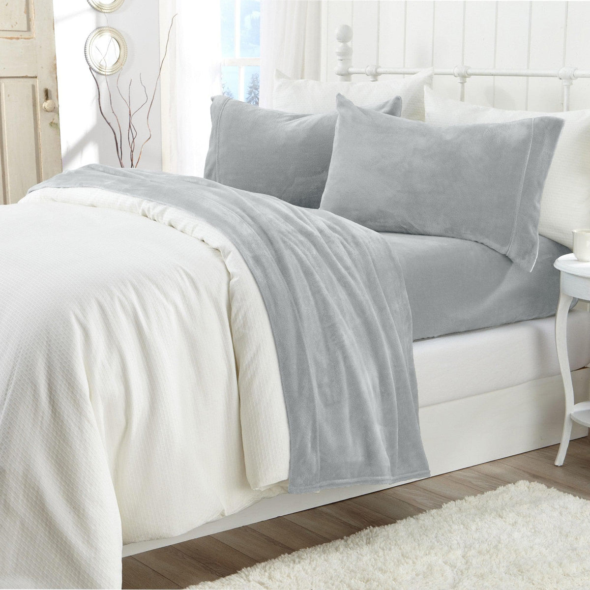 Solid Velvet Plush Sheet Set – Velvet Luxe Collection – view 57
