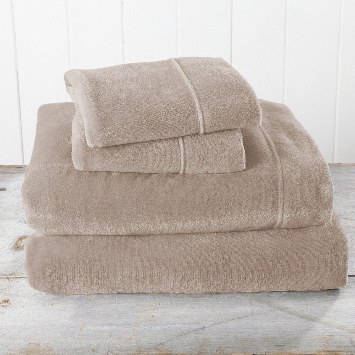 Solid Velvet Plush Sheet Set – Velvet Luxe Collection – view 11