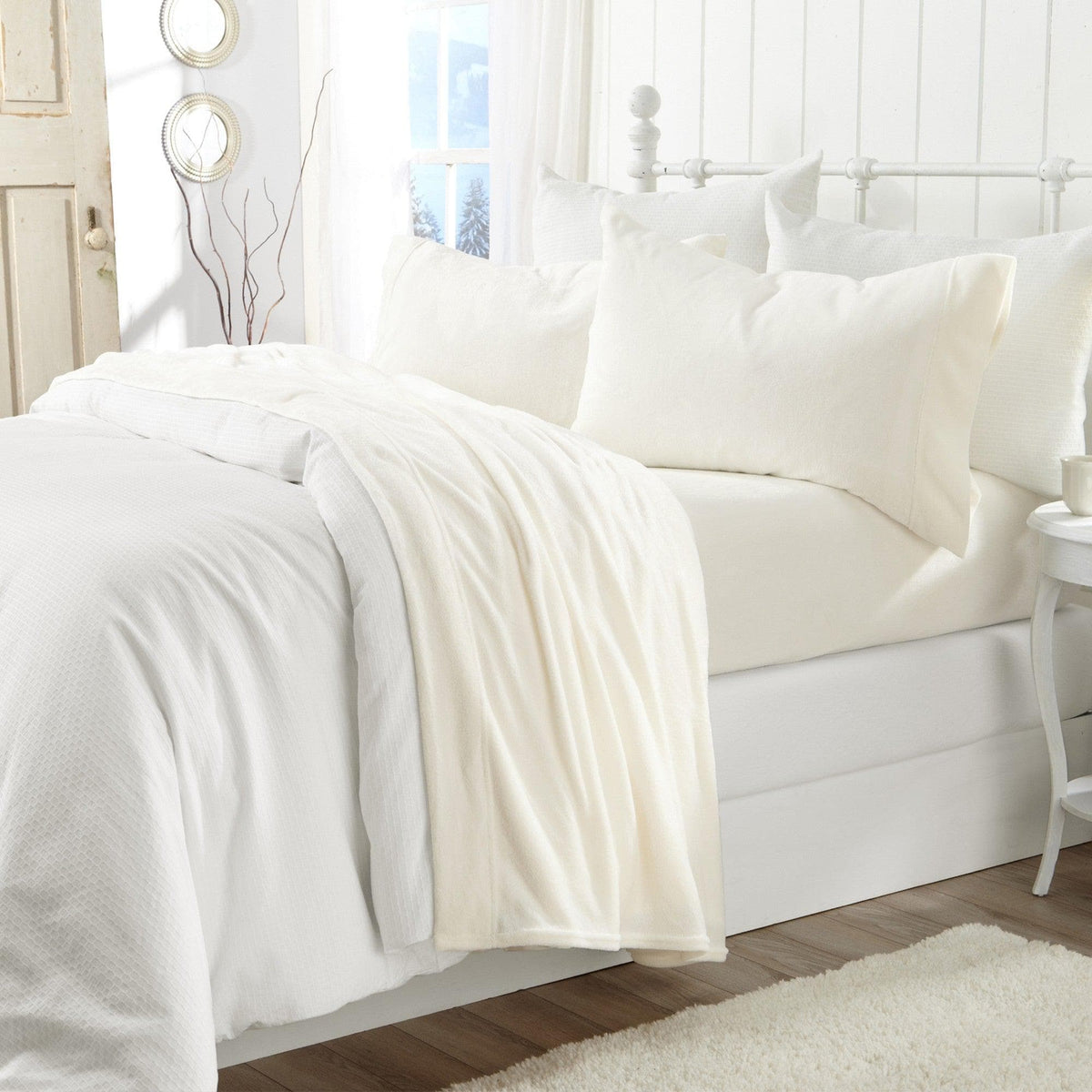 Solid Velvet Plush Sheet Set – Velvet Luxe Collection – view 27