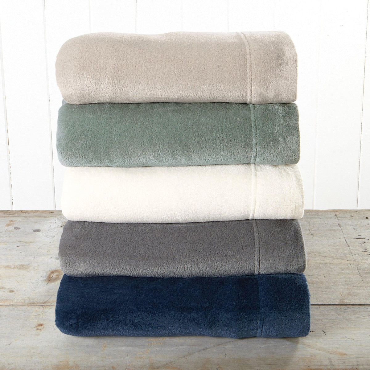 Solid Velvet Plush Sheet Set – Velvet Luxe Collection – view 16