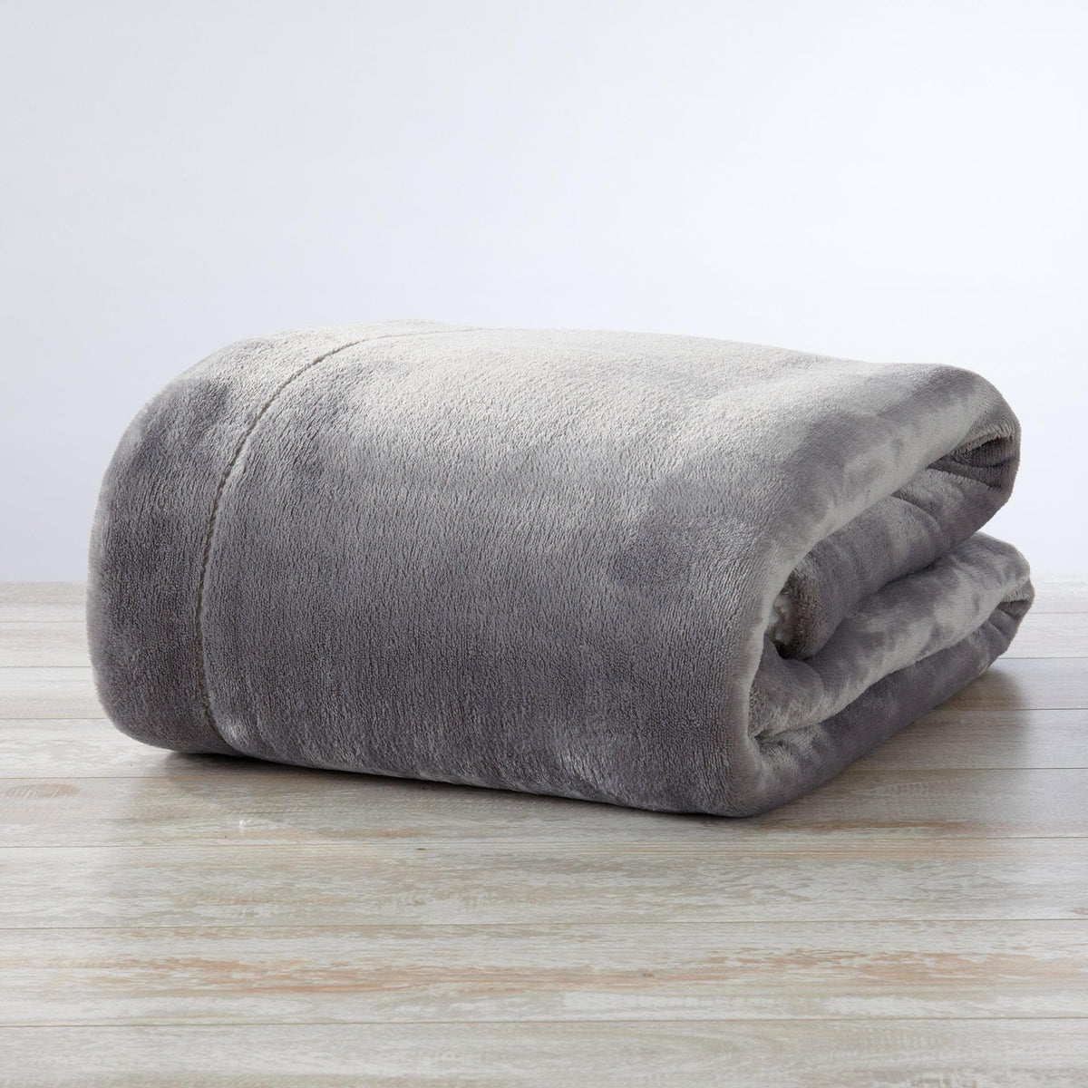 Kinsley Collection Velvet Plush Sherpa Luxury Bed Blanket and Throw – view 47