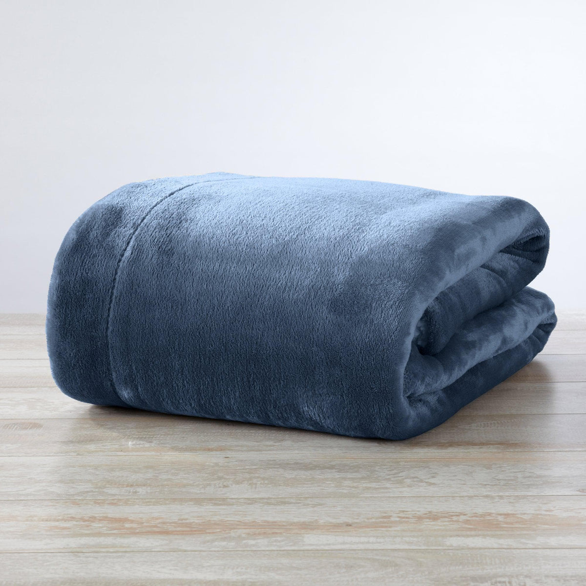 Kinsley Collection Velvet Plush Sherpa Luxury Bed Blanket and Throw – view 20