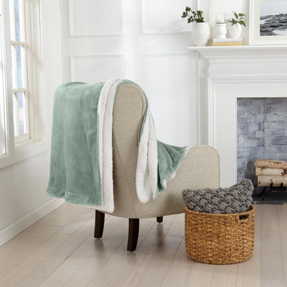 Kinsley Collection Velvet Plush Sherpa Luxury Bed Blanket and Throw – view 23