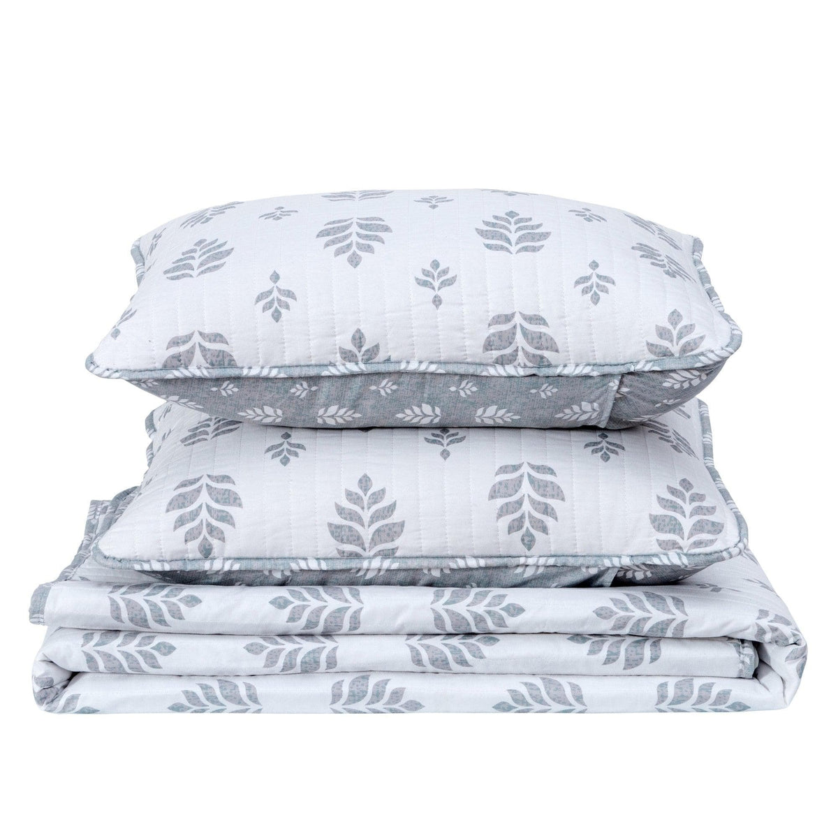 French Floral Lightweight Quilt Set – Colette Collection – view 6