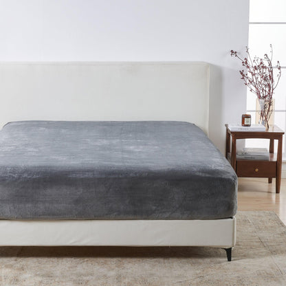 Solid Velvet Plush Fitted Sheet – Velvet Luxe Collection – view 13