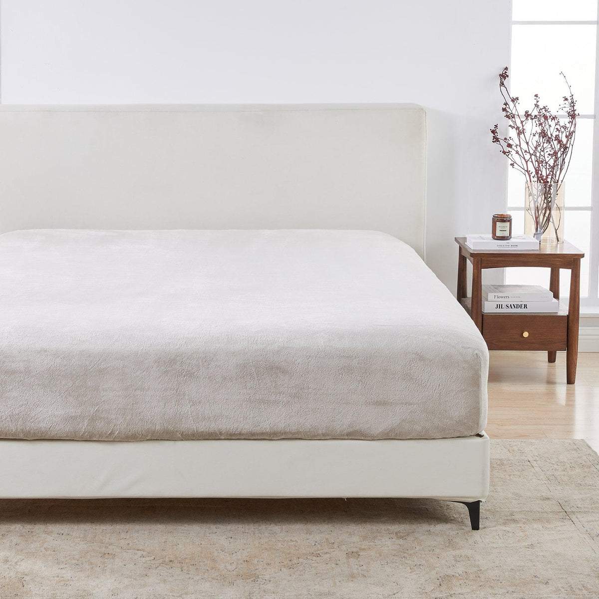 Solid Velvet Plush Fitted Sheet – Velvet Luxe Collection – view 7