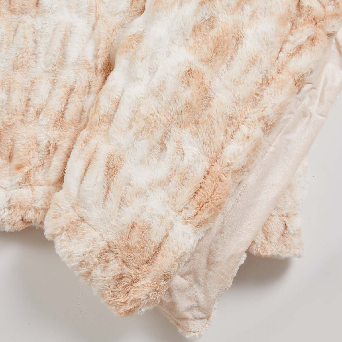Alondra Collection Ruched Faux Fur Throw Blanket, 50 x 60 Inch – view 39