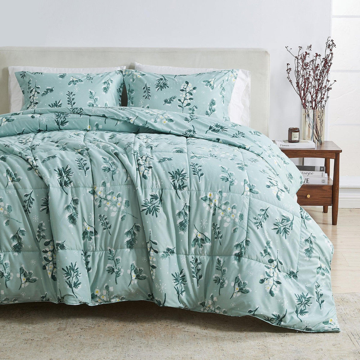 Reversible Holiday and Lodge Comforter and Sham Set – Odette Collection – view 31