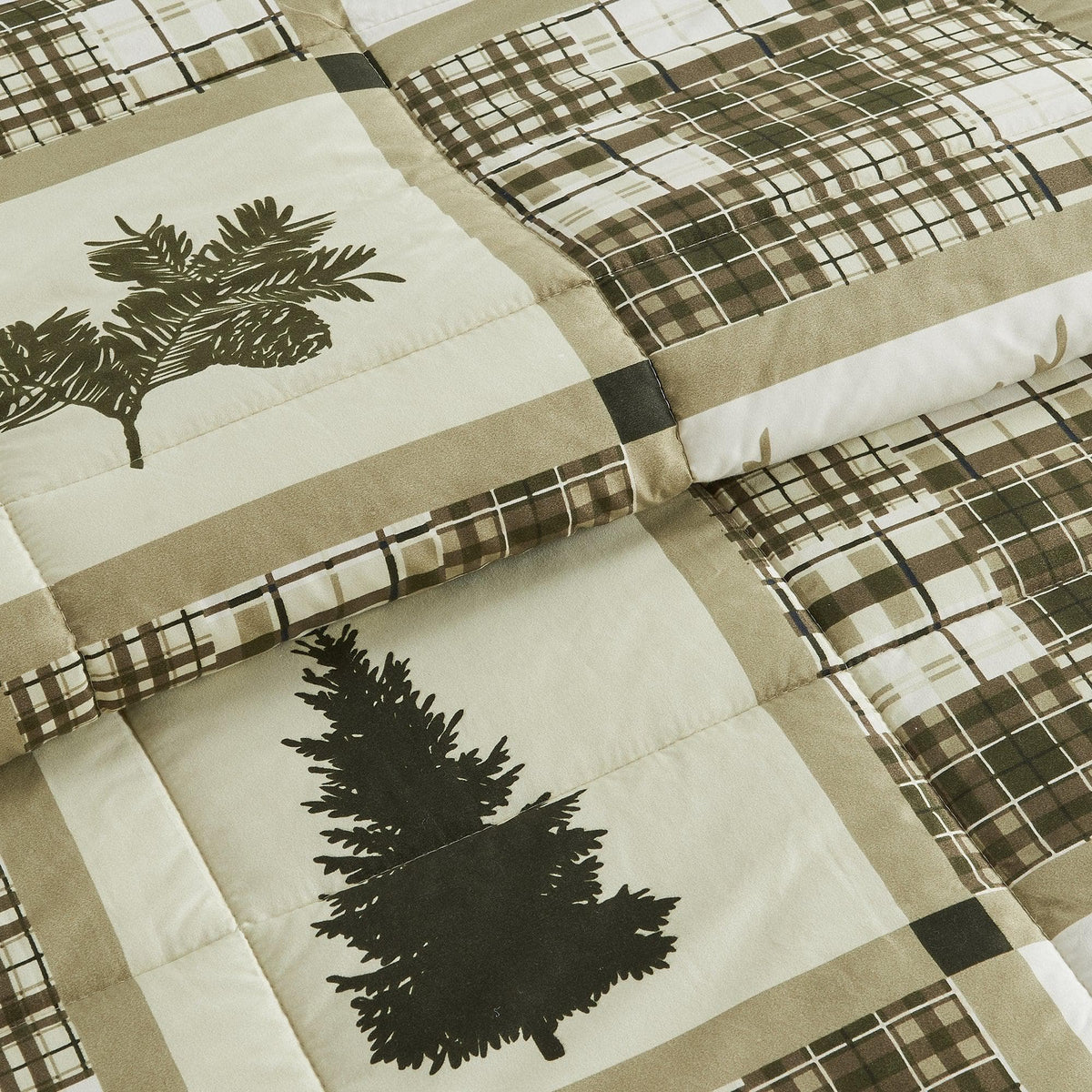Reversible Holiday and Lodge Comforter and Sham Set – Odette Collection – view 39