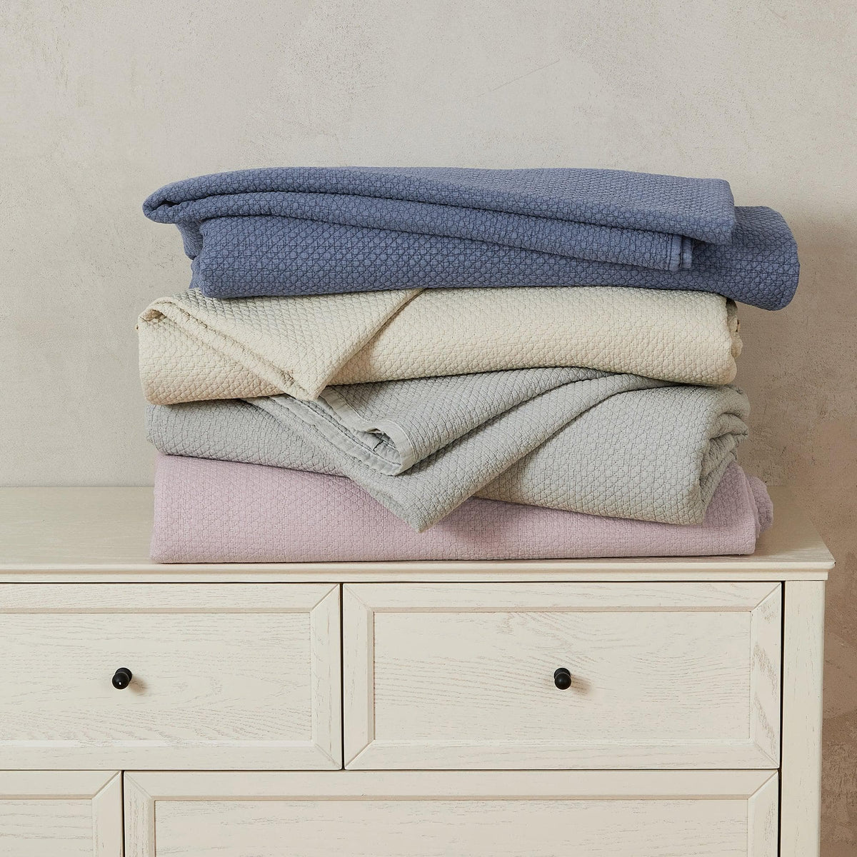 Stonewashed Box-Stitch Relaxed Quilt Set – Vittoria Collection – view 14