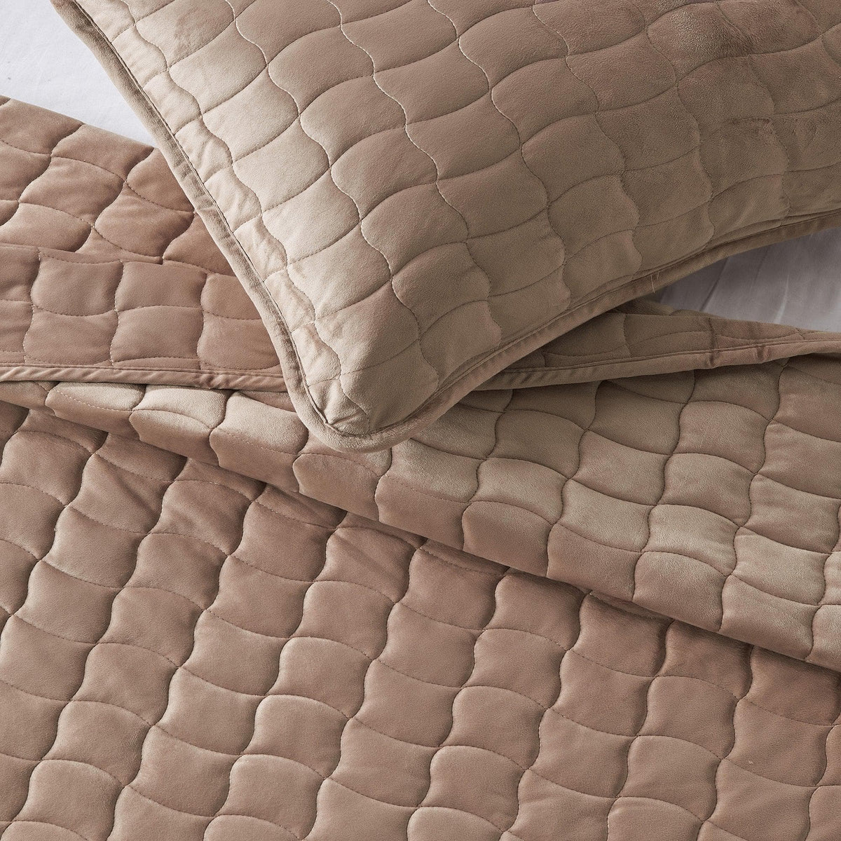 Velvet Box-Stitched Quilt Set with Shams – Vivica Collection – view 41