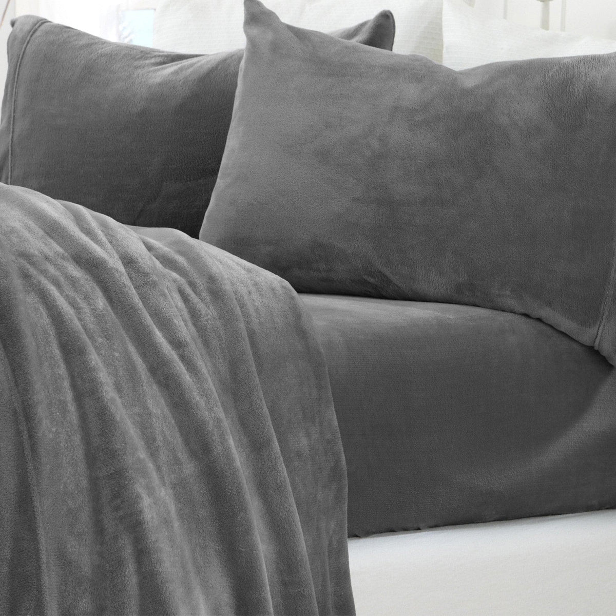 Solid Velvet Plush Sheet Set – Velvet Luxe Collection – view 74