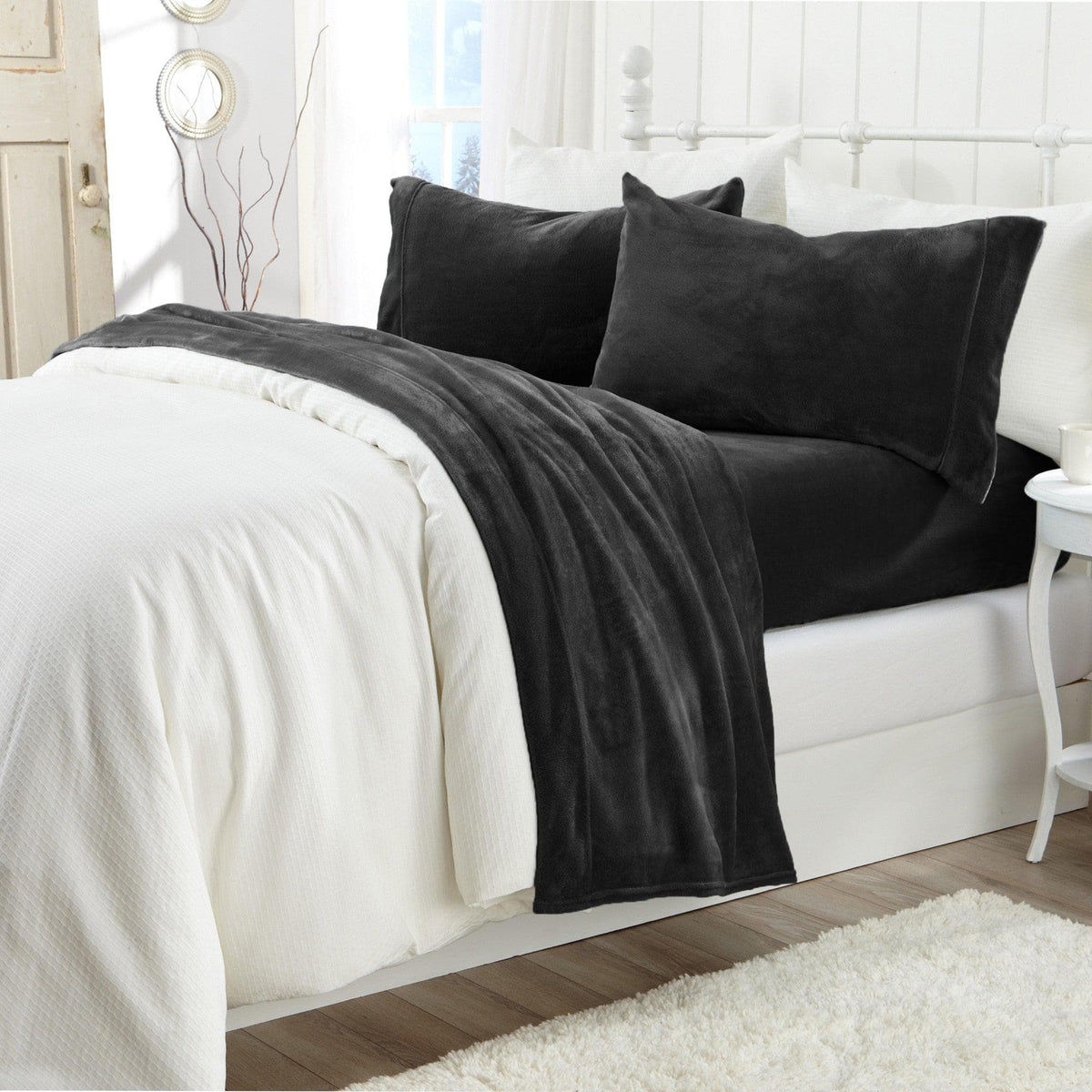 Solid Velvet Plush Sheet Set – Velvet Luxe Collection – view 81