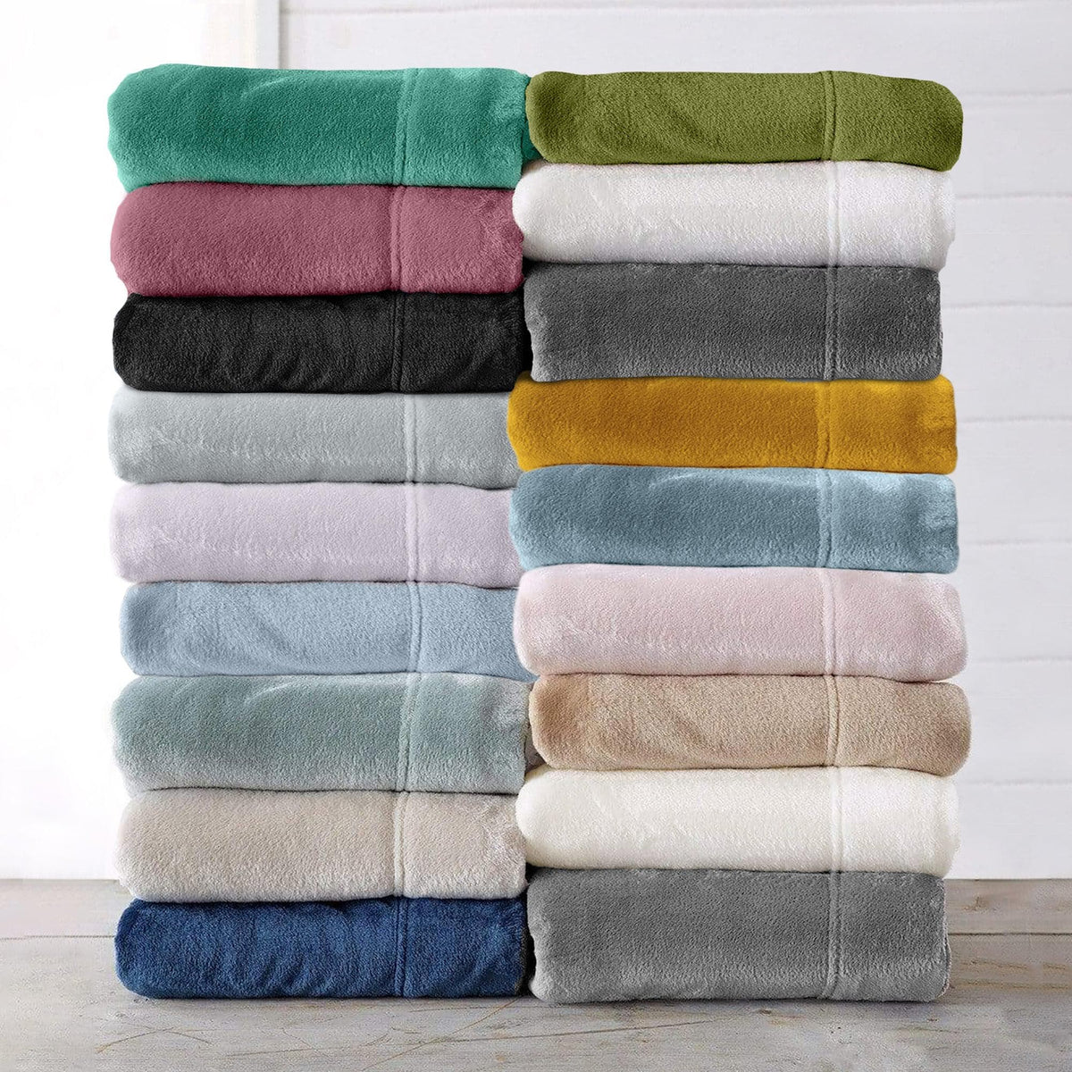 Solid Velvet Plush Sheet Set – Velvet Luxe Collection – view 88