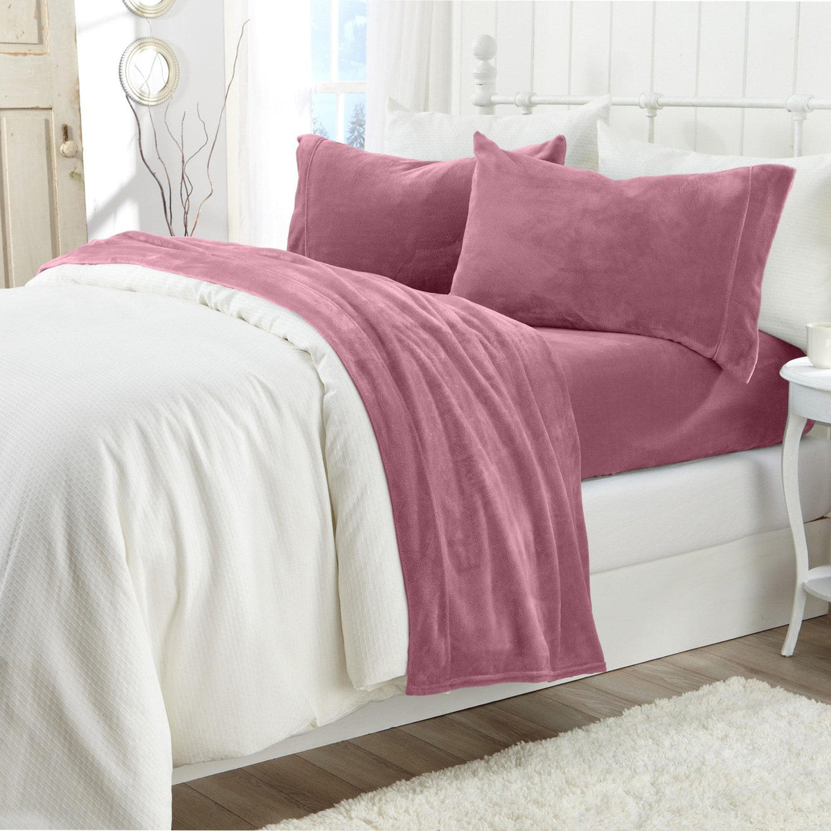 Solid Velvet Plush Sheet Set – Velvet Luxe Collection – view 93