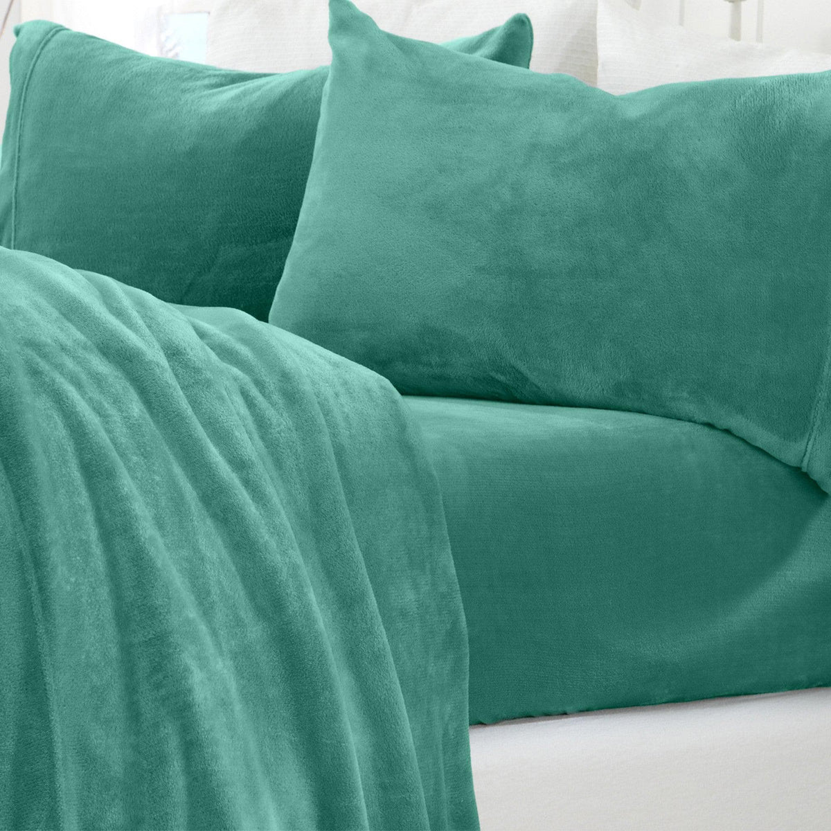 Solid Velvet Plush Sheet Set – Velvet Luxe Collection – view 104
