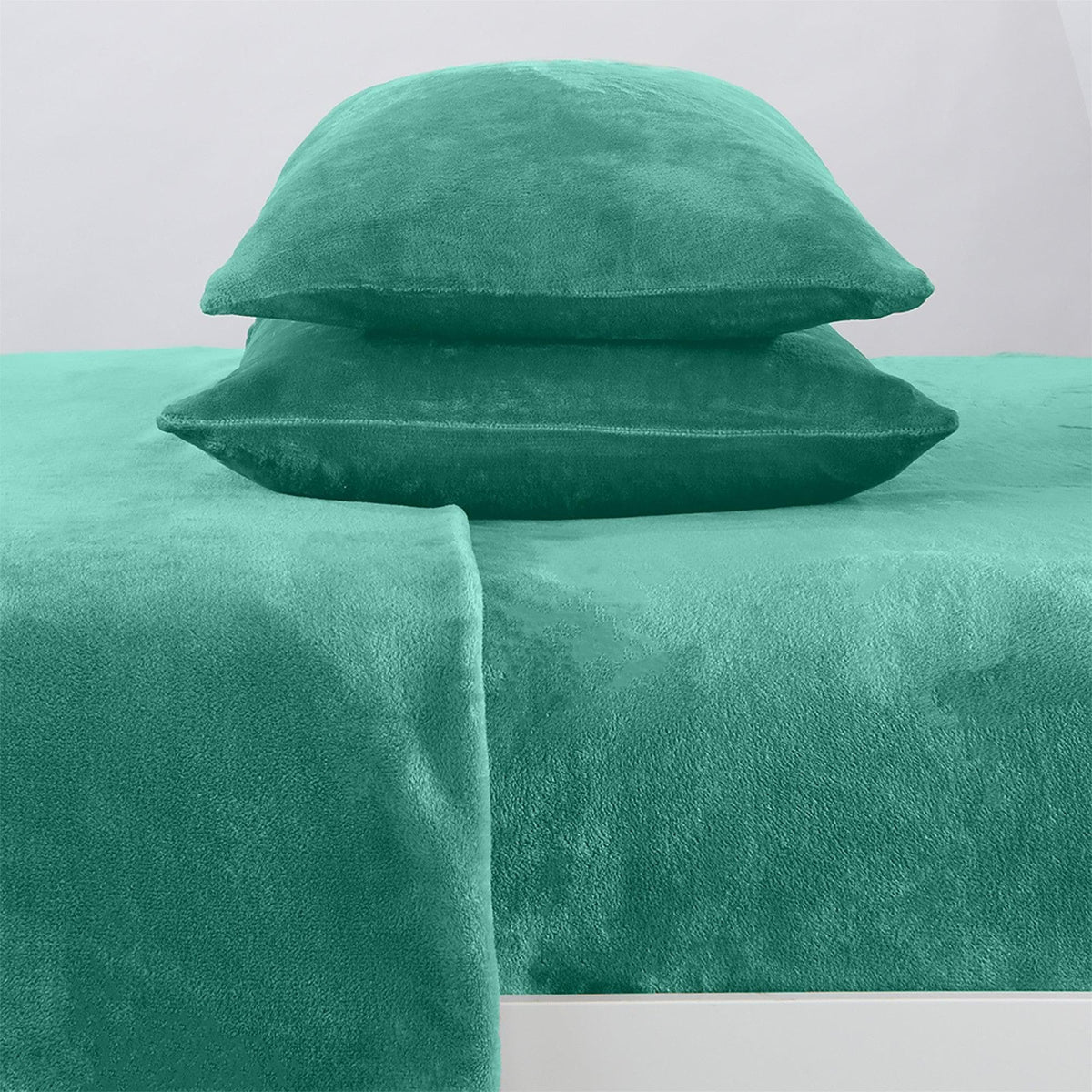 Solid Velvet Plush Sheet Set – Velvet Luxe Collection – view 103