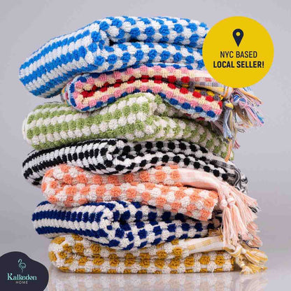 Pom Pom Organic Turkish Cotton Hand Towel, Handwoven 17 x 35 Inch – view 5