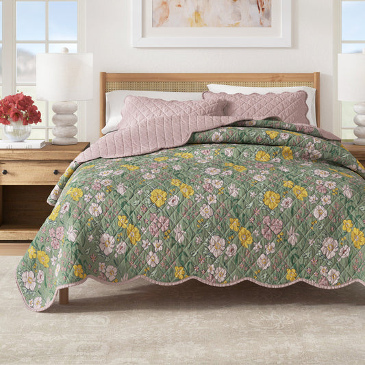 Floral Print & Scalloped Cotton Quilt Set - Gwen Collection