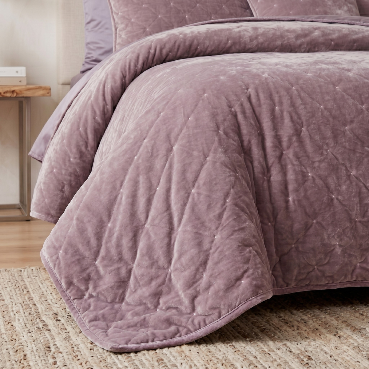Purple Mauve Diamond Tufted Velvet Quilt Set – Plush Dreams – view 4