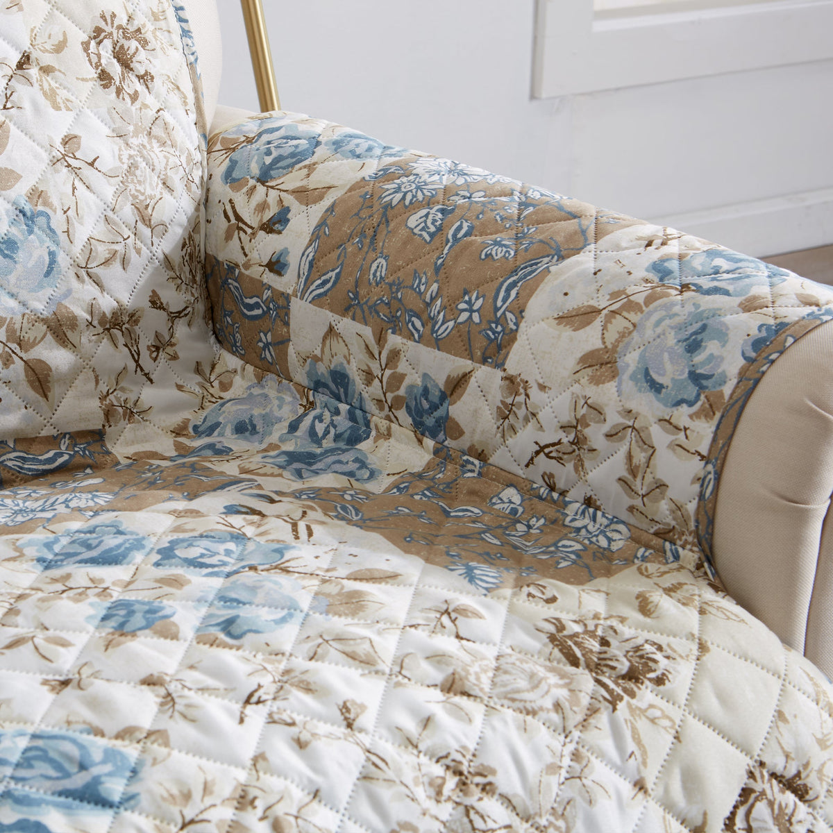 Reversible Floral Patchwork Furniture Protector – Maribel Collection – view 28
