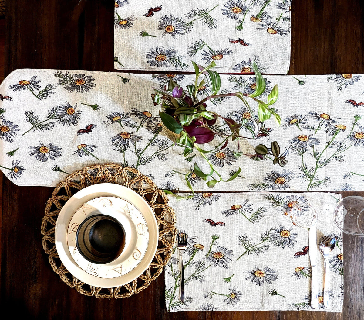 Yellow Daisies and Ladybugs Ivory Woven Tapestry Table Runner – view 3