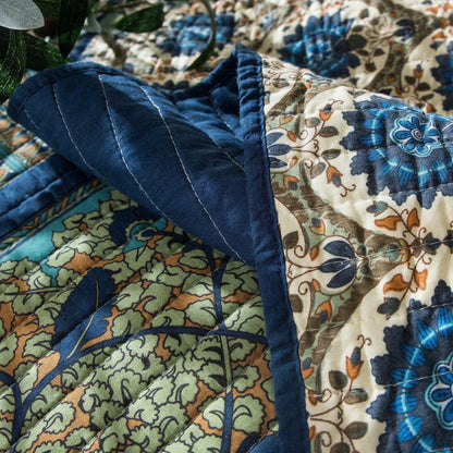 Elegant Dark Blue and Gold Reversible Patchwork Quilt Set – view 5