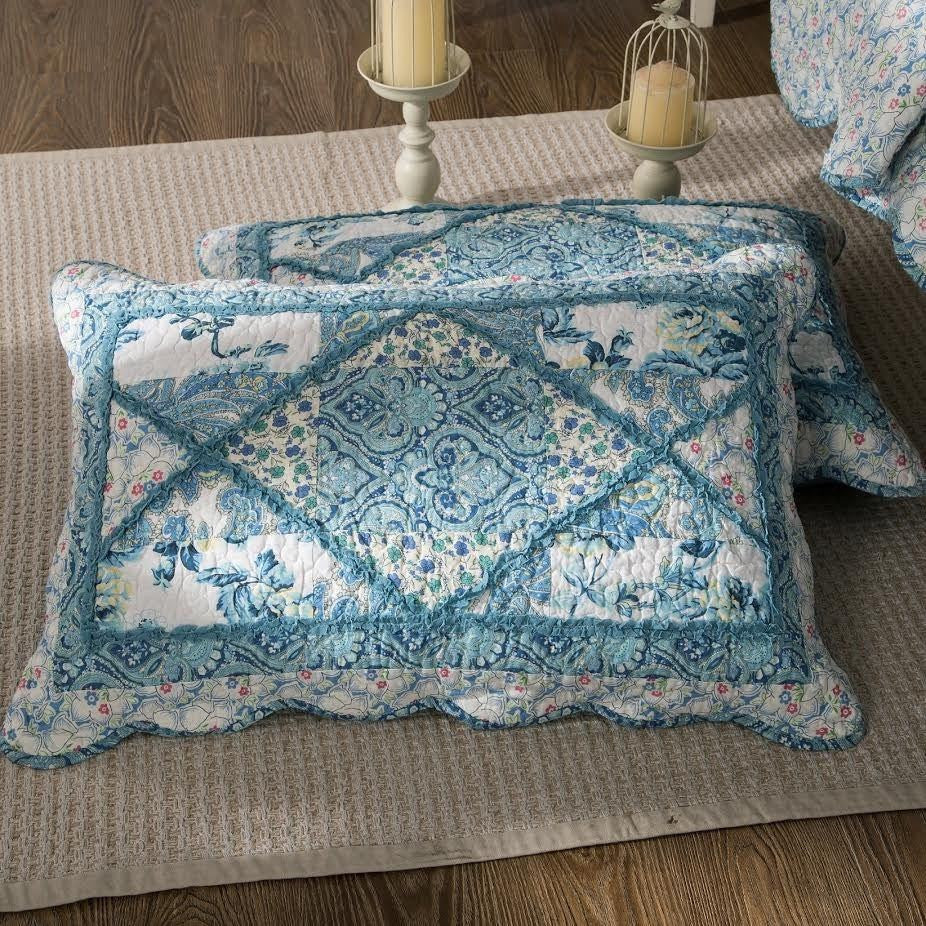 Petal Dance Blue and White Floral Scalloped Cotton Patchwork Quilt Set – view 5