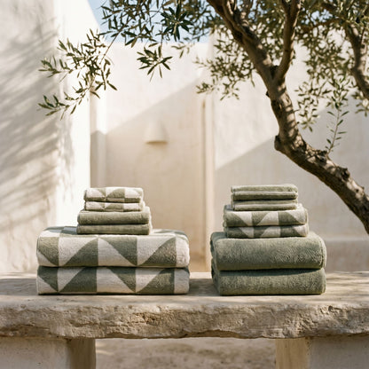 Umbra Australian Cotton Towels with Triangular Print, 600 GSM – view 39