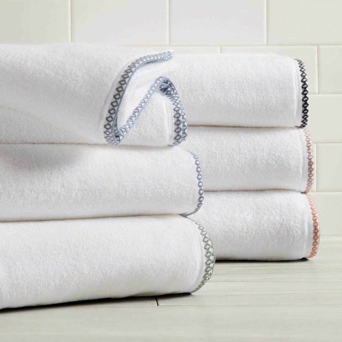 Valery Collection Border-Stitched Cotton 6-Piece Towel Set – view 93