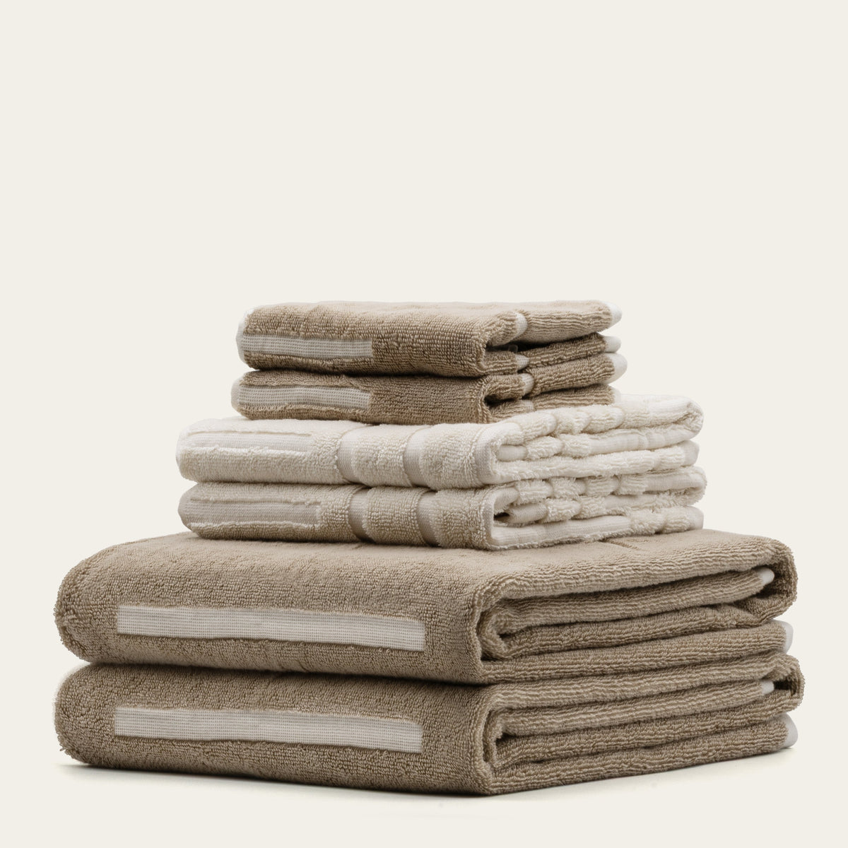 Sorrel Australian Cotton Towels, Plush 600 GSM with Geometric Accents – view 27